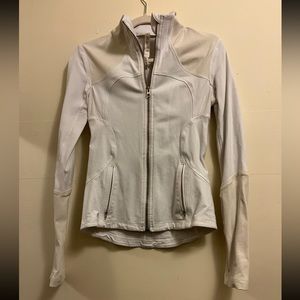 LULULEMON Zip up size 6